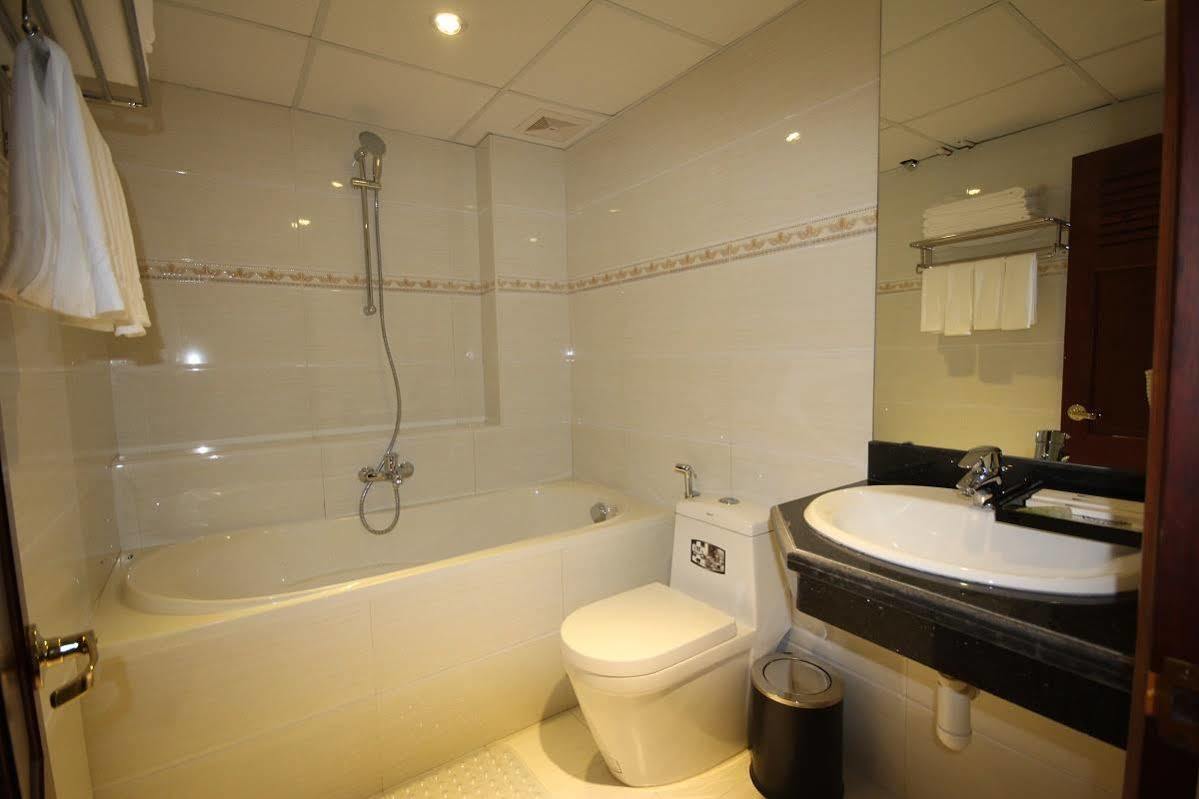 Sense Legend Hotel And Spa Ho Chi Minh City Bagian luar foto