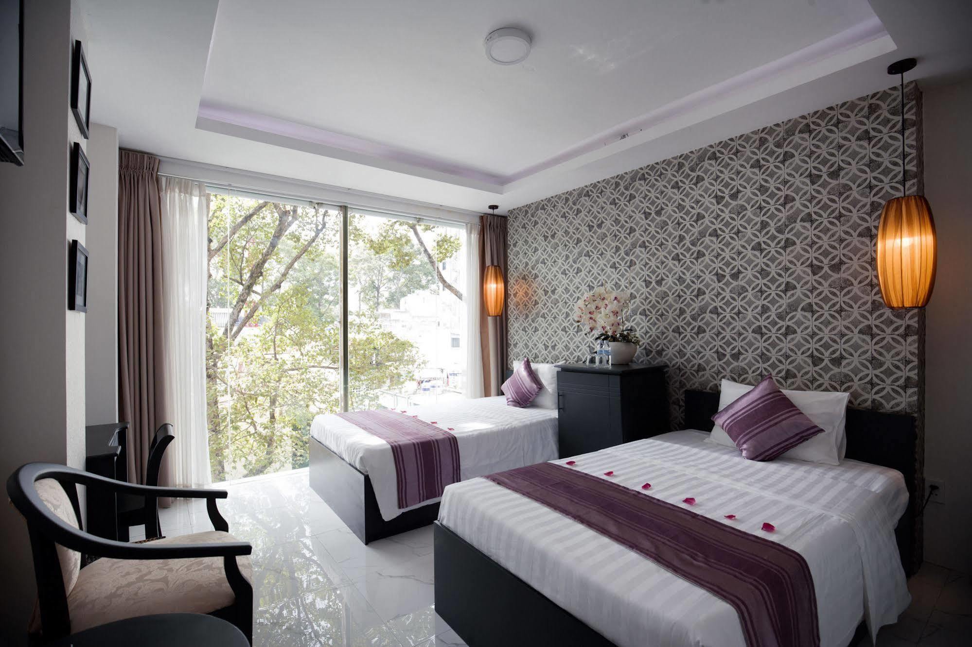 Sense Legend Hotel And Spa Ho Chi Minh City Bagian luar foto